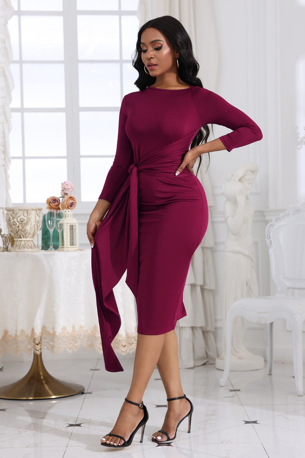 LuX De’Ore First Lady Collection Round Neck Midi Dress