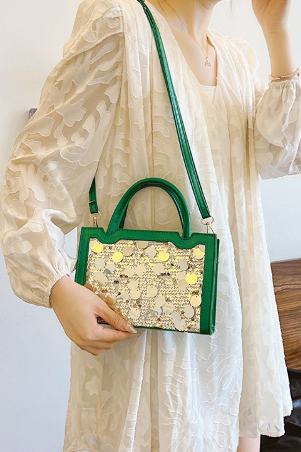 LuX De’Ore Leather Sequin Handbag