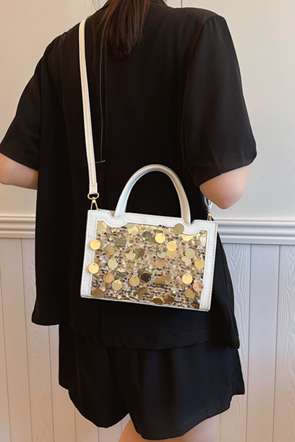 LuX De’Ore Leather Sequin Handbag