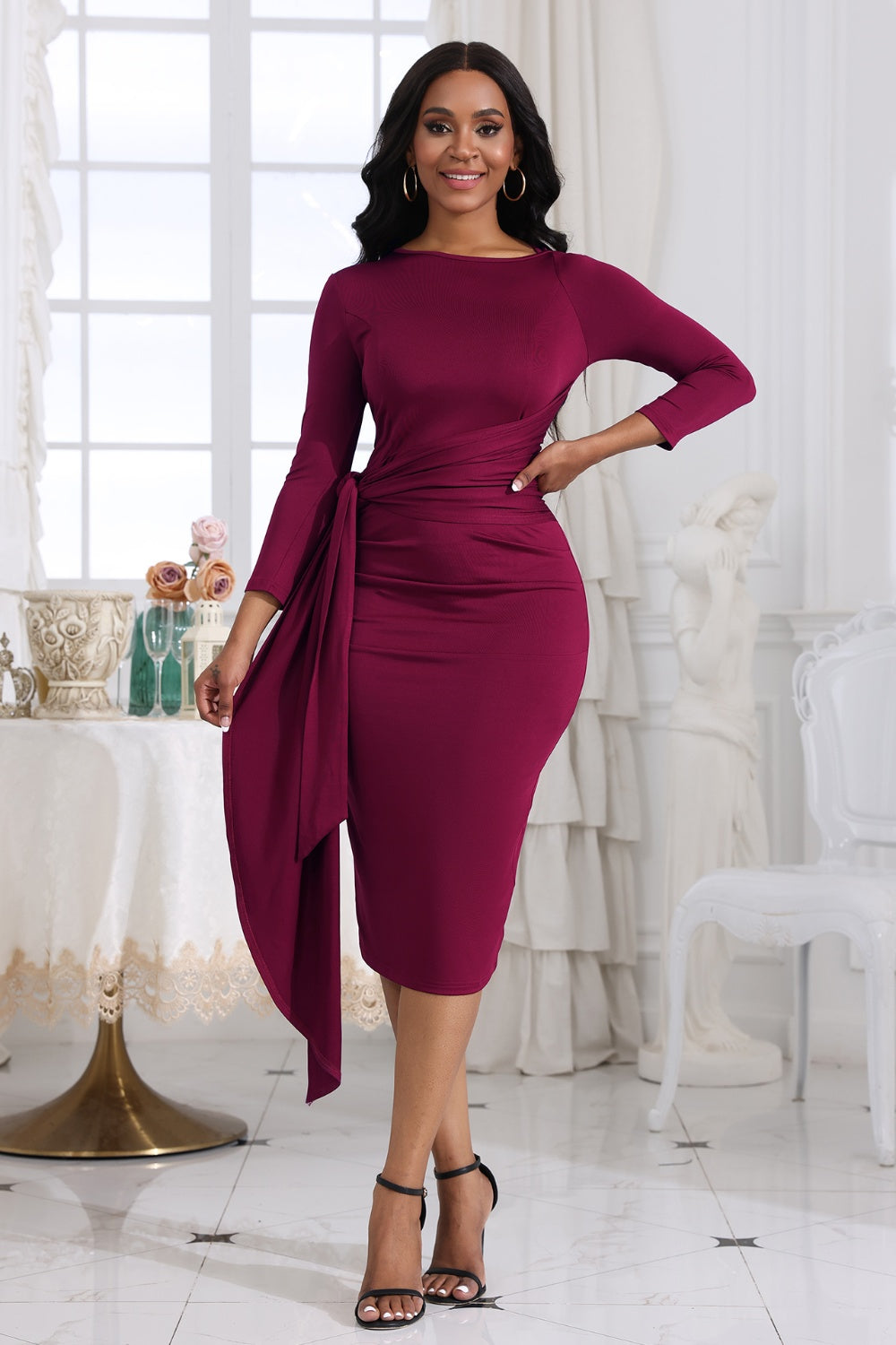 LuX De’Ore First Lady Collection Round Neck Midi Dress